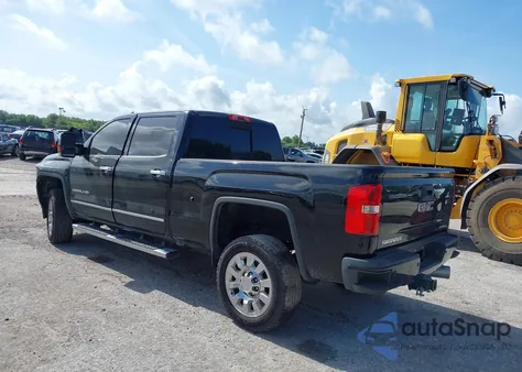 2019 GMC Sierra 2500Hd Denali z USA, uszkodzony, nr VIN 1GT12SEY7KF277723